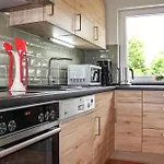 2 Bedroom Amazing In *