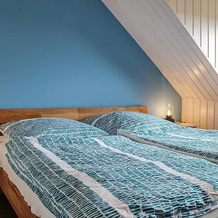 2 Bedroom Amazing In Hébergement de vacances *